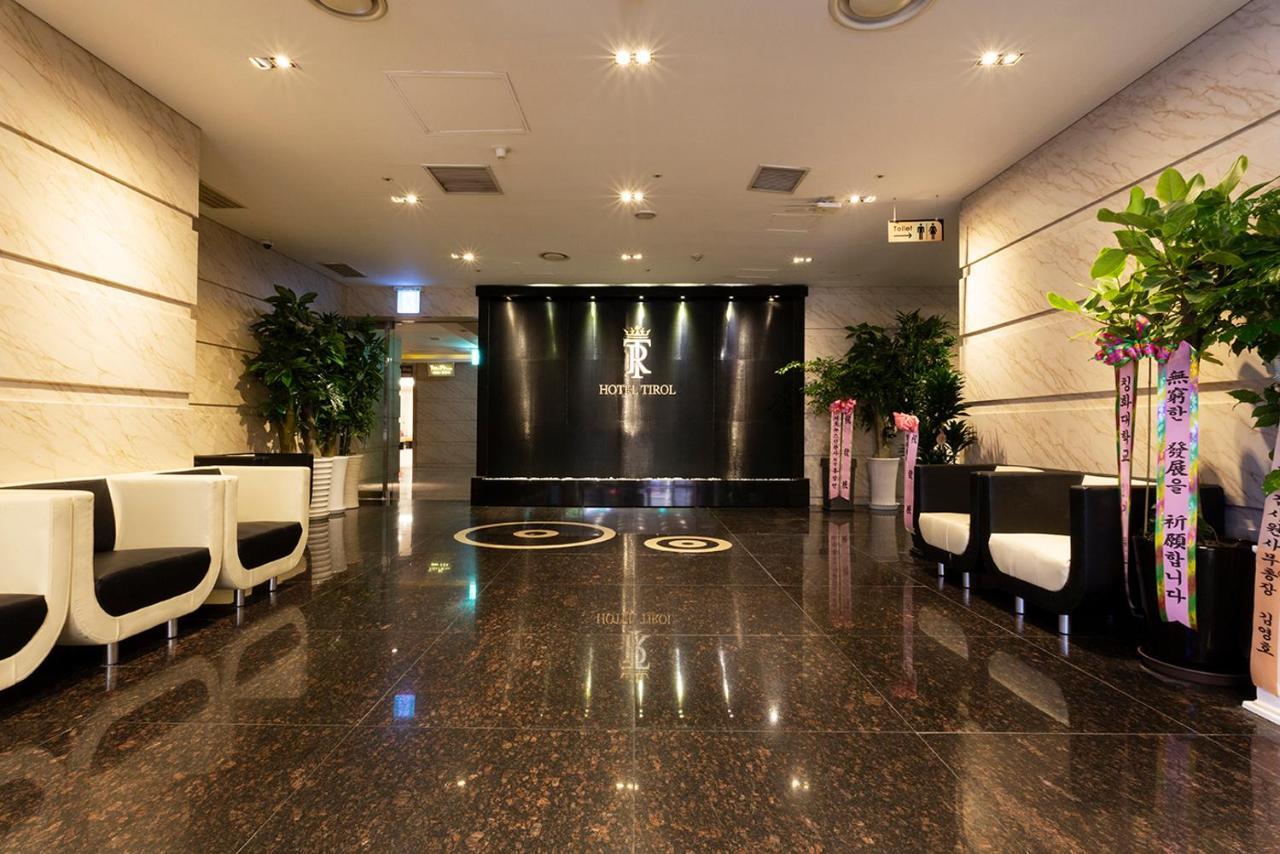 Hotel Tirol Seoul Exterior photo